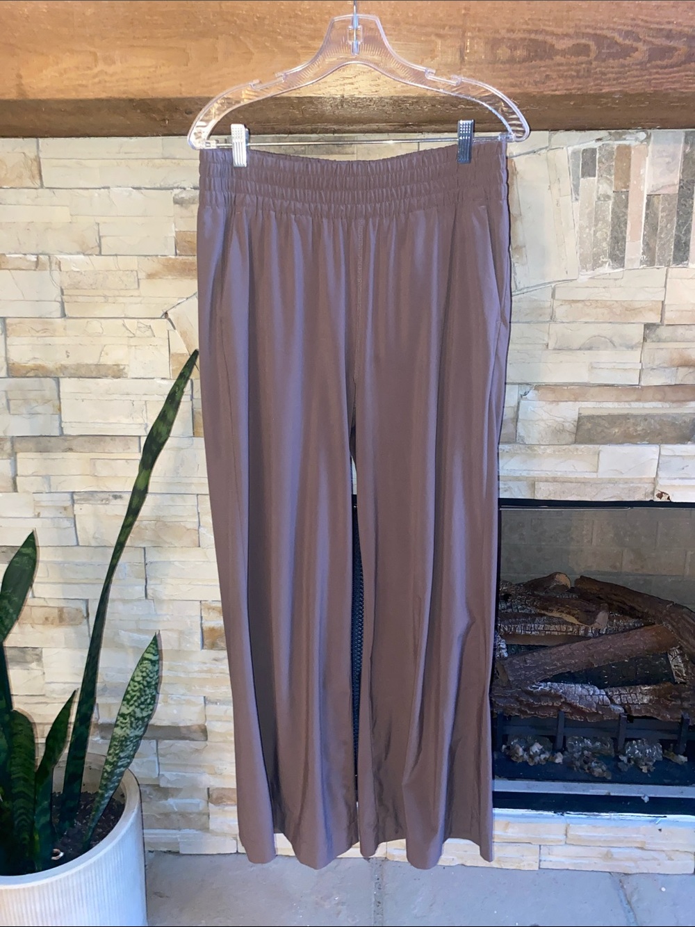 Vuori Villa Wide Leg Pants